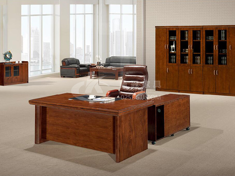 實(shi)木老闆槕(zhuo)-22