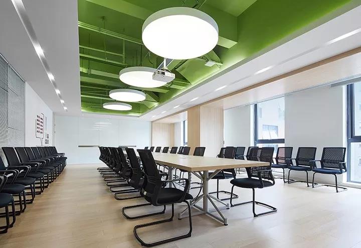 您對實(shí)木(mu)辦公(gong)傢(jia)具了(le)解(jie)多(duo)少 