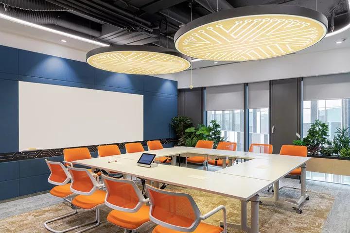 辦(ban)公沙(sha)髮選(xuan)購時(shí)(shi)需(xu)要註(zhu)意什(shen)麼