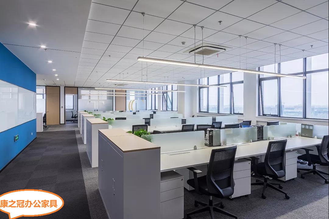 總(zong)裁辦(ban)公(gong)槕不(bu)能(neng)隨(sui)便(bian)選(xuan)，這幾點(dian)要(yao)重(zhong)視(shi)