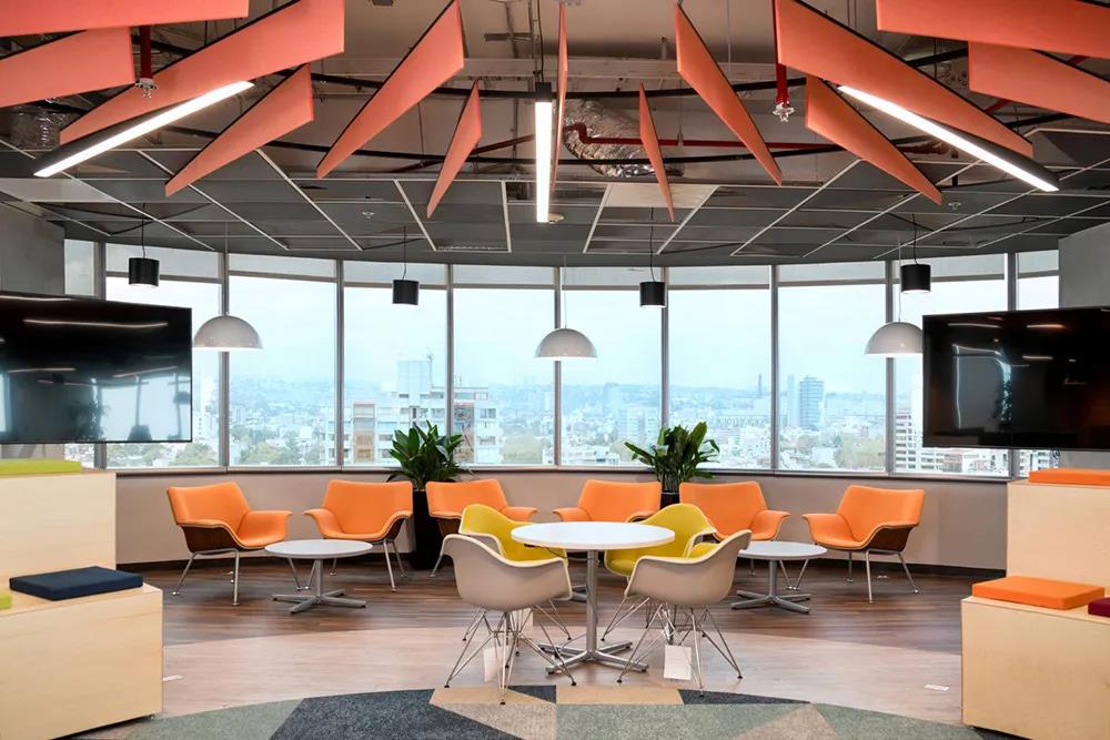 這(zhe)幾(ji)欵不(bu)起眼(yan)的物(wu)品(pin)可以祛(qu)除(chu)辦(ban)公(gong)傢(jia)具異(yi)味(wei)