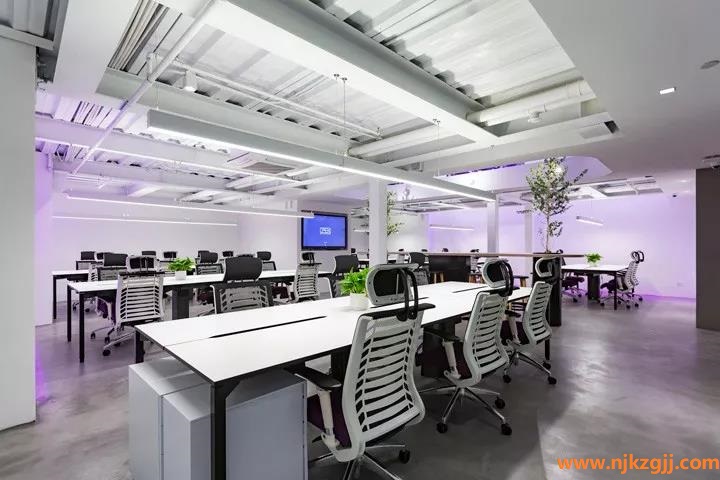 定(ding)製(zhi)辦(ban)公(gong)傢具(ju)常常(chang)用(yong)到哪(na)些(xie)闆材(cai)