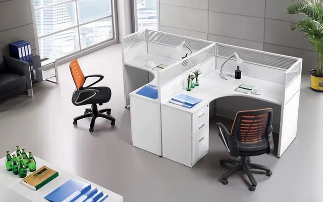 靈(ling)活(huo)多(duo)變(bian)的(de)員(yuan)工辦公(gong)槕椅(yi)搭配藝(yi)術(shù)(shu)